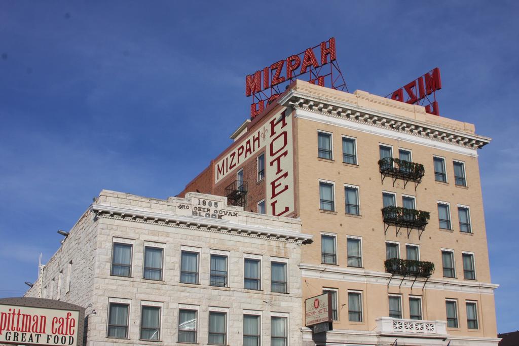 Mizpah Hotel Tonopah Eksteriør billede