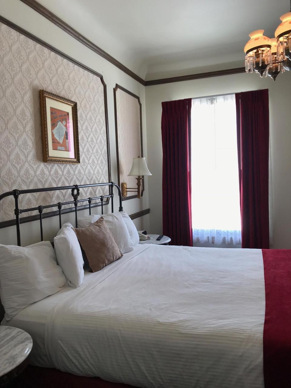 Mizpah Hotel Tonopah Eksteriør billede